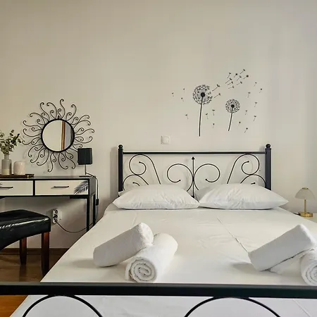 Apartman Stela, 2-bedrooms, Sea View And Parking