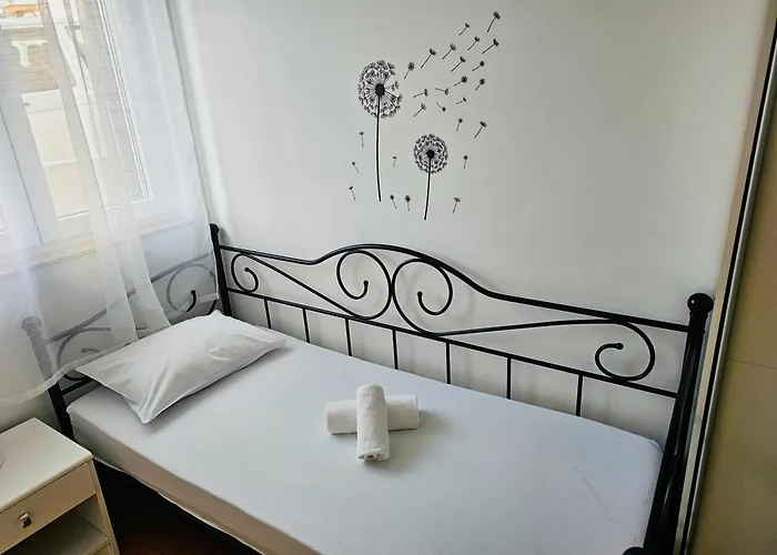 Apartman Stela, 2-bedrooms, Sea View And Parking *